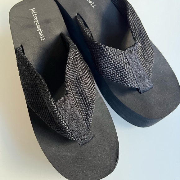 Jeffrey campbell wedge flip flops - Picture 2 of 4